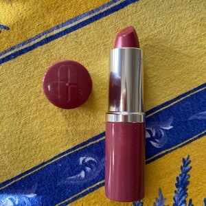 Clinique lipstick in Love Pop.